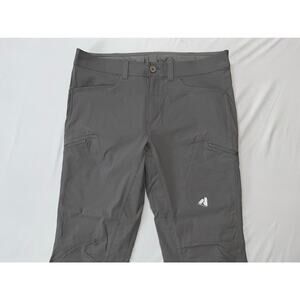 Eddie Bauer First Ascent Stretch Nylon Zip Cargo Pocket Hiking Pants. 38X32, EUC